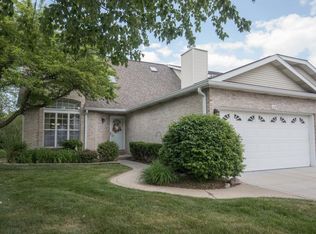 164 Summertree Dr, Chesterton, IN 46304