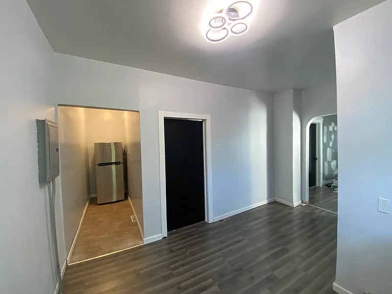 4848 S Honore St #C2 — Photo 2