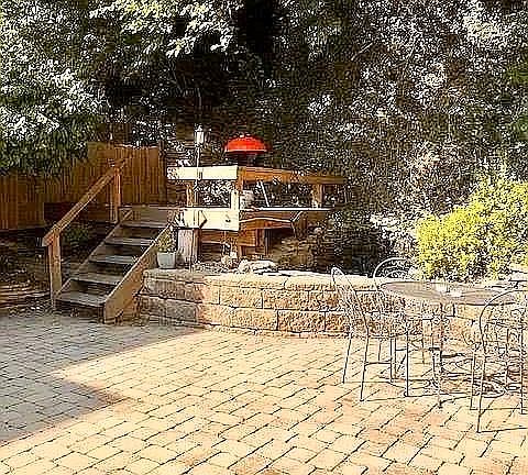 2nd image of 1028 Saint Gregory St #A