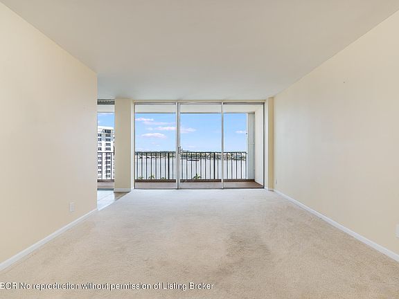 3rd image of 1801 S Flagler Dr APT 1508