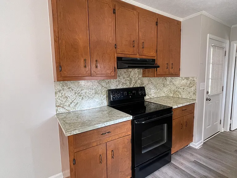 321 Cook St — Photo 5