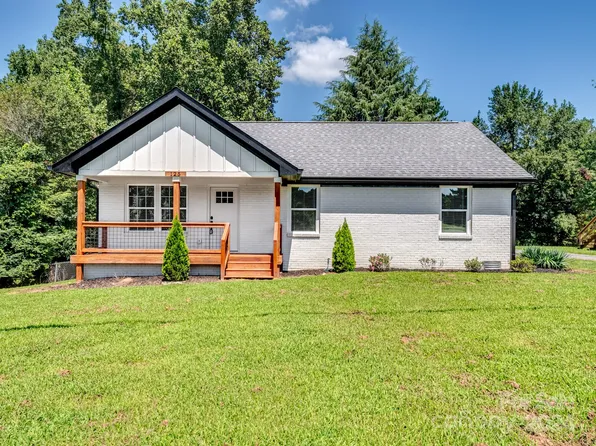 125 Lake Shore Dr, Norwood, NC 28128