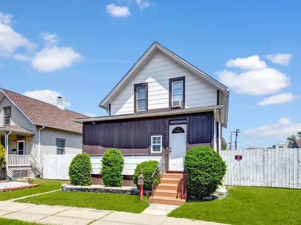 12947 Division St, Blue Island, IL 60406