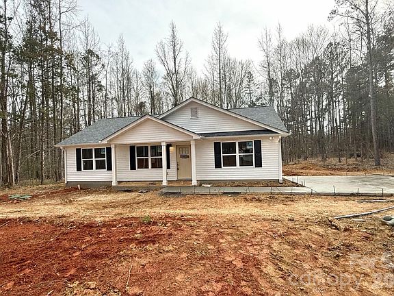 2nd image of 2338 Neill Rd