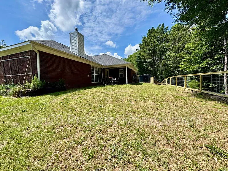 1914 Tranquil Ln — Photo 22