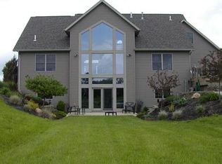 6720 Botkins Rd, New Knoxville, OH 45871