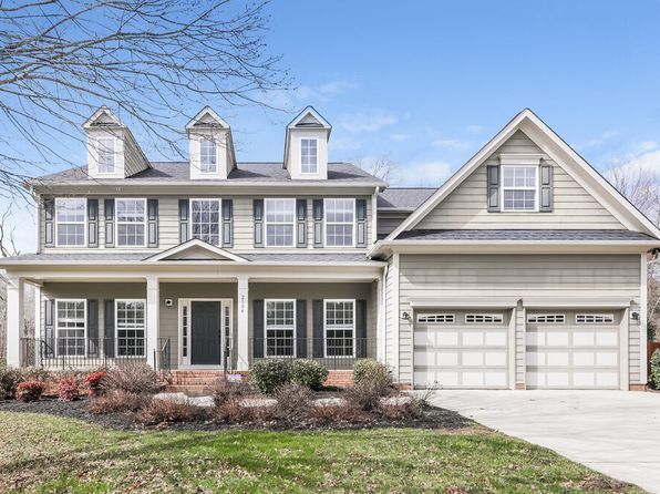 2104 Willowcrest Dr
