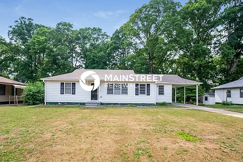 160 Mathews Cir SE Photo 1