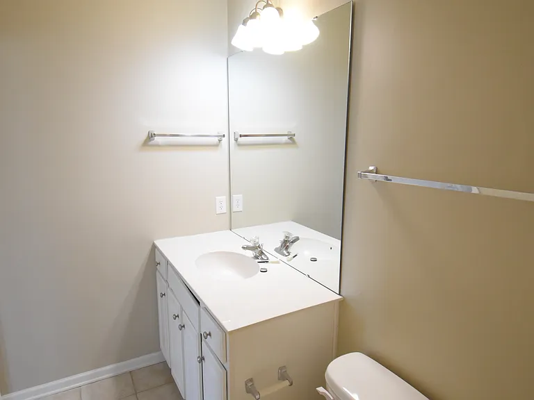 14945 Santa Lucia Dr — Photo 24