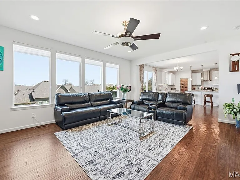 2332 Sand Cherry Dr — Photo 17