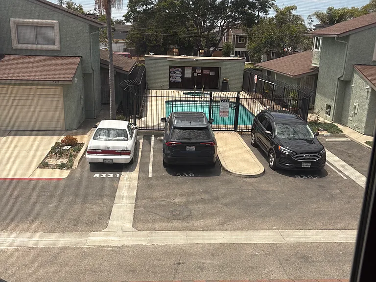 5306 Barrymore Dr — Photo 16