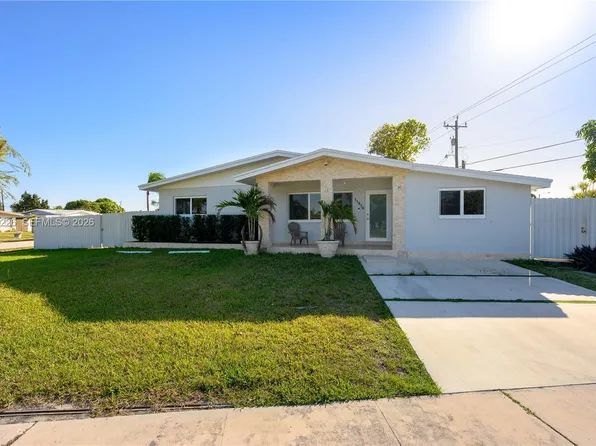 11970 SW 177th Ter, Miami, FL 33177