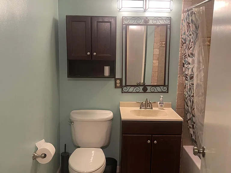 300 Willow Bend Rd — Photo 5