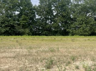 619 E Basalt Dr, Huntertown, IN