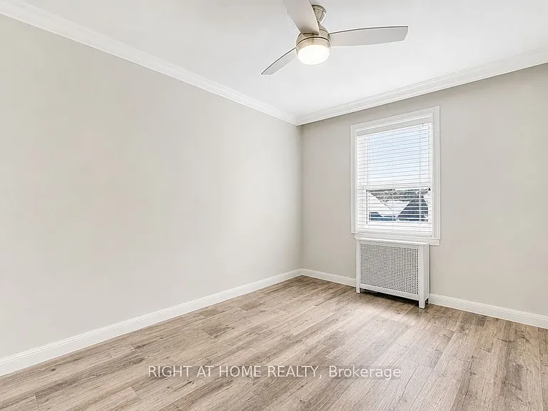1788 Keele St — Photo 12