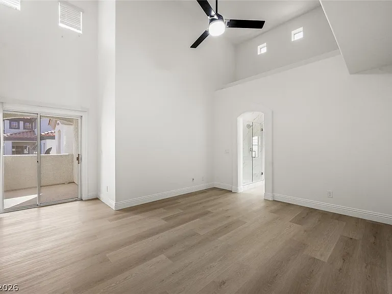 1087 Luna Eclipse Ln #2 — Photo 22