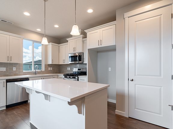 Hearth lot 119 1315B NEW 5