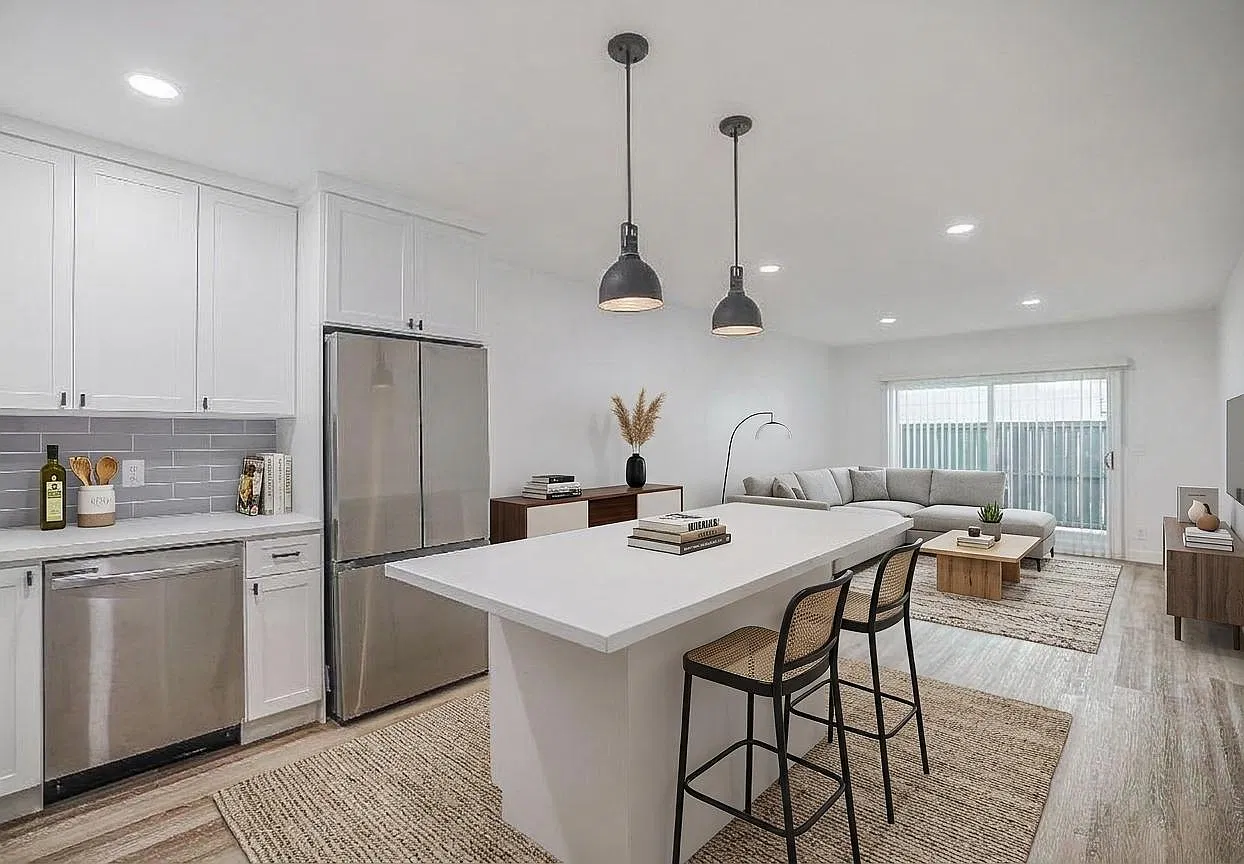San Pasqual Apartments — Photo 1