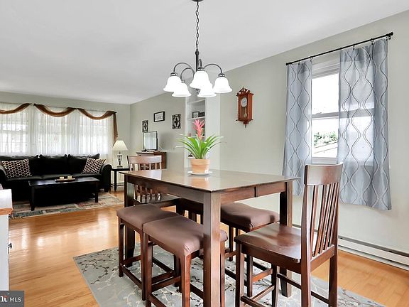 5th image of 118 Wilkins Dr