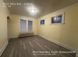 6522 28th Ave, Kenosha, WI 53143