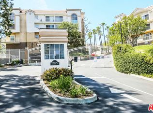 4750 Templeton St APT 1108, Los Angeles, CA 90032