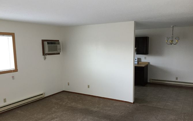 1st image of 102 5th St NW #11292038