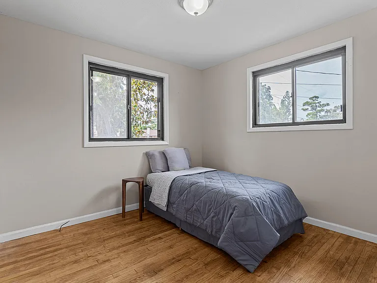 1426 Springview Dr — Photo 16