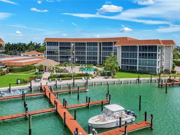 222 Harbour DR #312, NAPLES, FL 34103