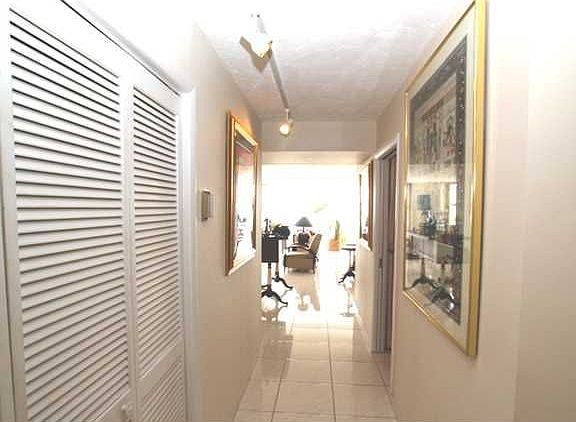 4th image of 6423 Collins Ave APT 206