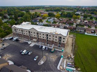 8475 Wyandotte St E #101, Windsor, ON N8S 0A4