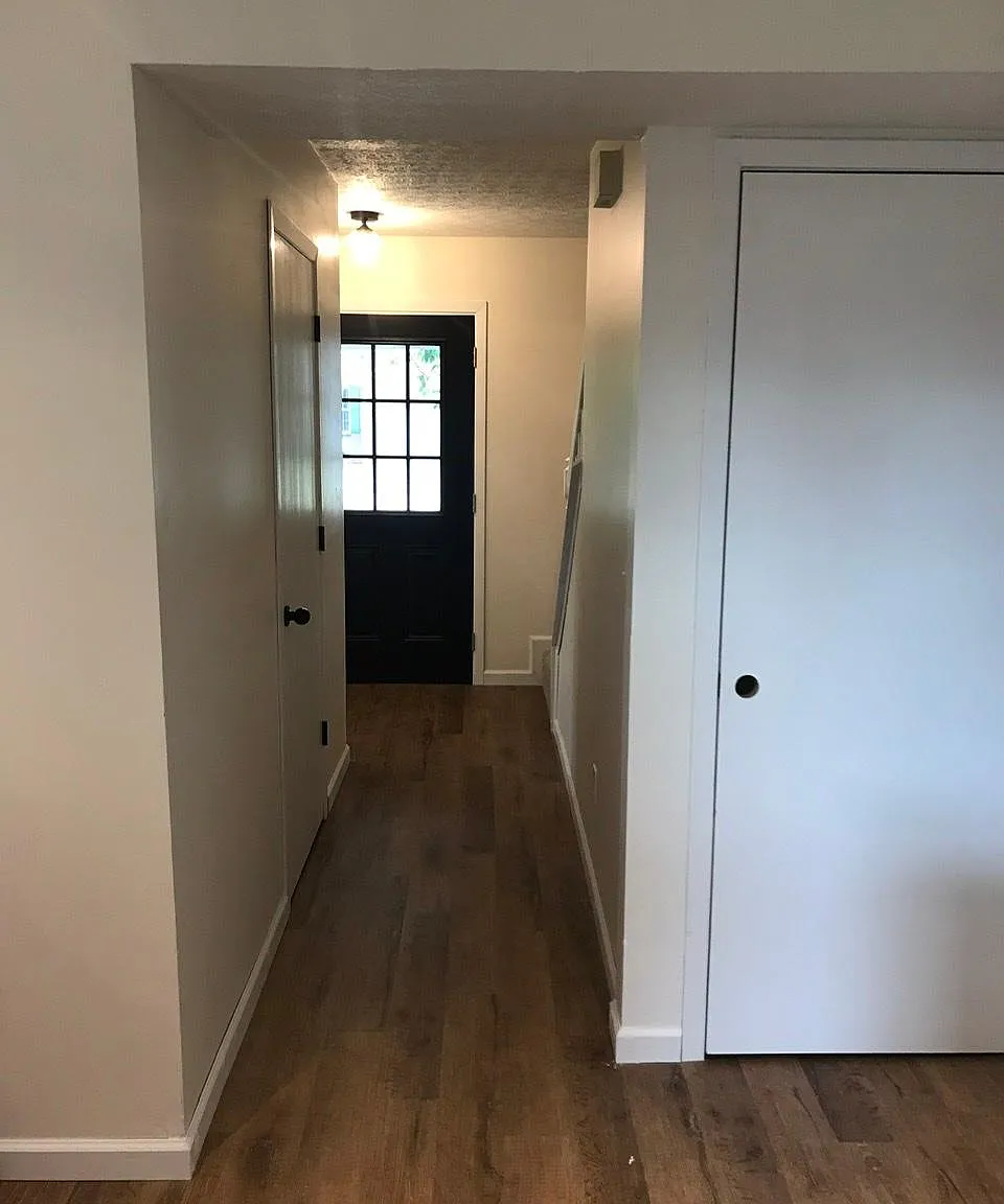 3 bed, 2.5 bath, 1248 sqft, $2,400 — Photo 4