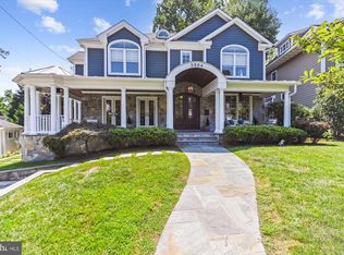 5904 Carlton Ln, Bethesda, MD 20816