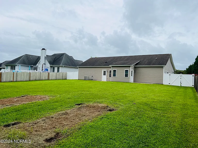 431 Branchwood Dr — Photo 27