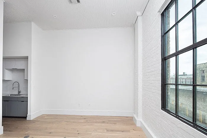 510 Julia St — Photo 16