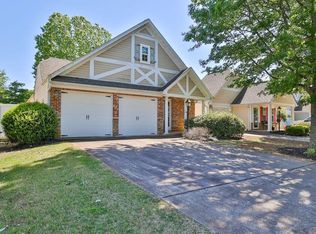 2415 Gateview Ct, Cumming, GA 30040