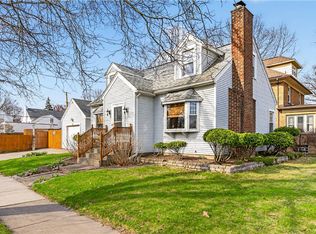 197 Barry Rd, Rochester, NY 14617