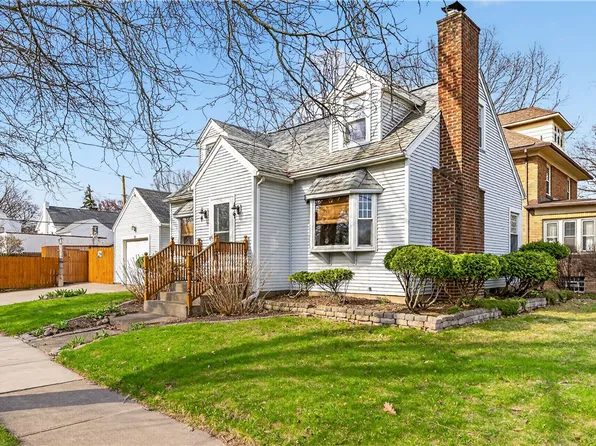 197 Barry Rd, Rochester, NY 14617