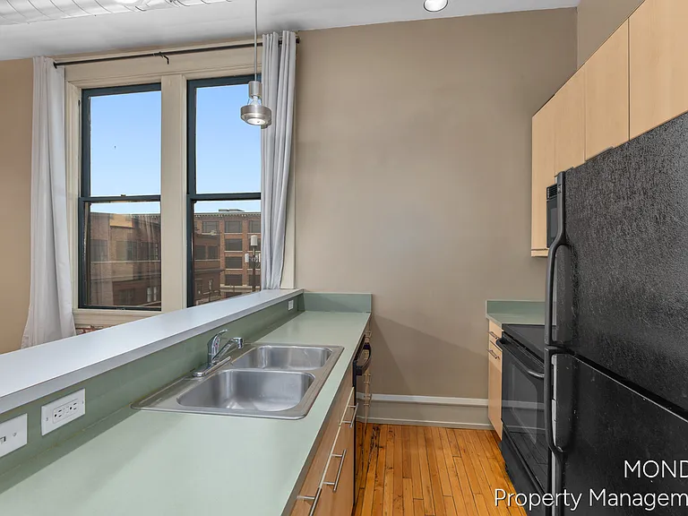 1 Oakes St SW #3 — Photo 6