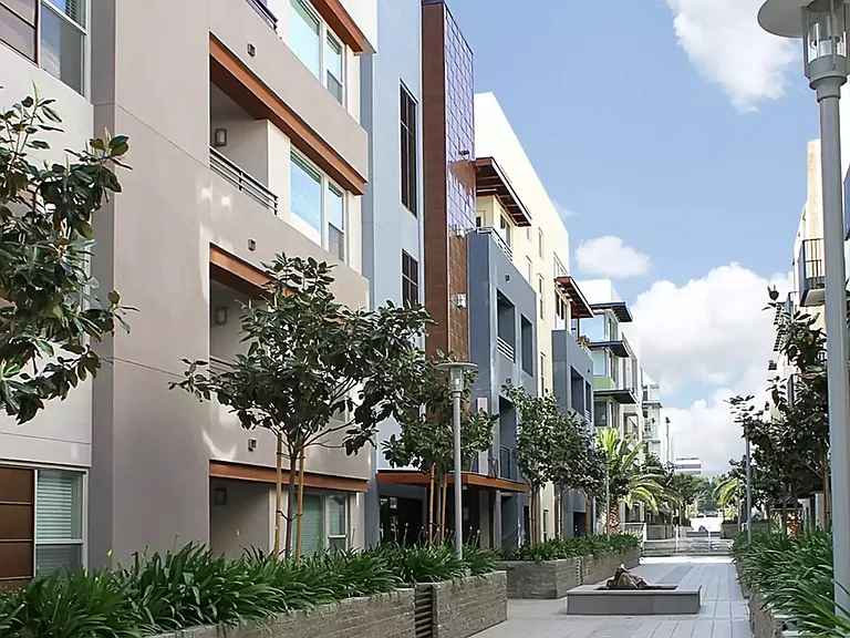 Westgate Apartments — Photo 6