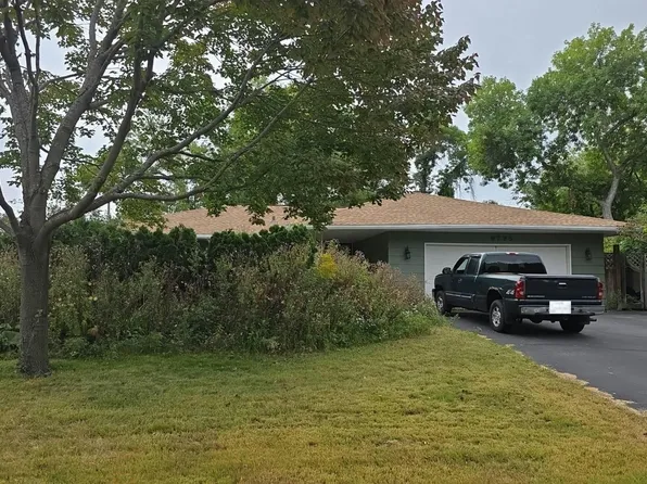 9795 161st St W, Lakeville, MN 55044