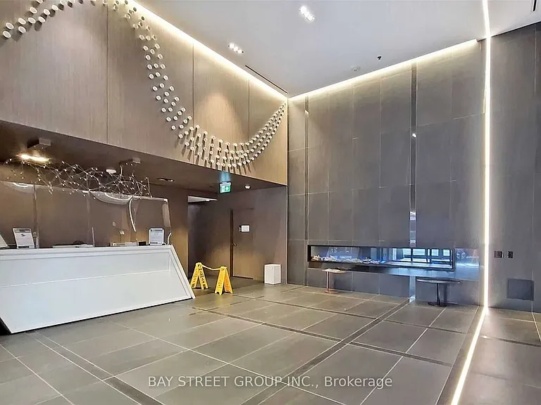181 Dundas St E #4311 — Photo 2