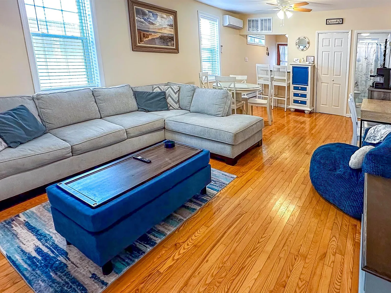 2 bed, 1.0 bath, $1,700 — Photo 3
