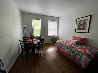 Rented by Salon Realty Corp