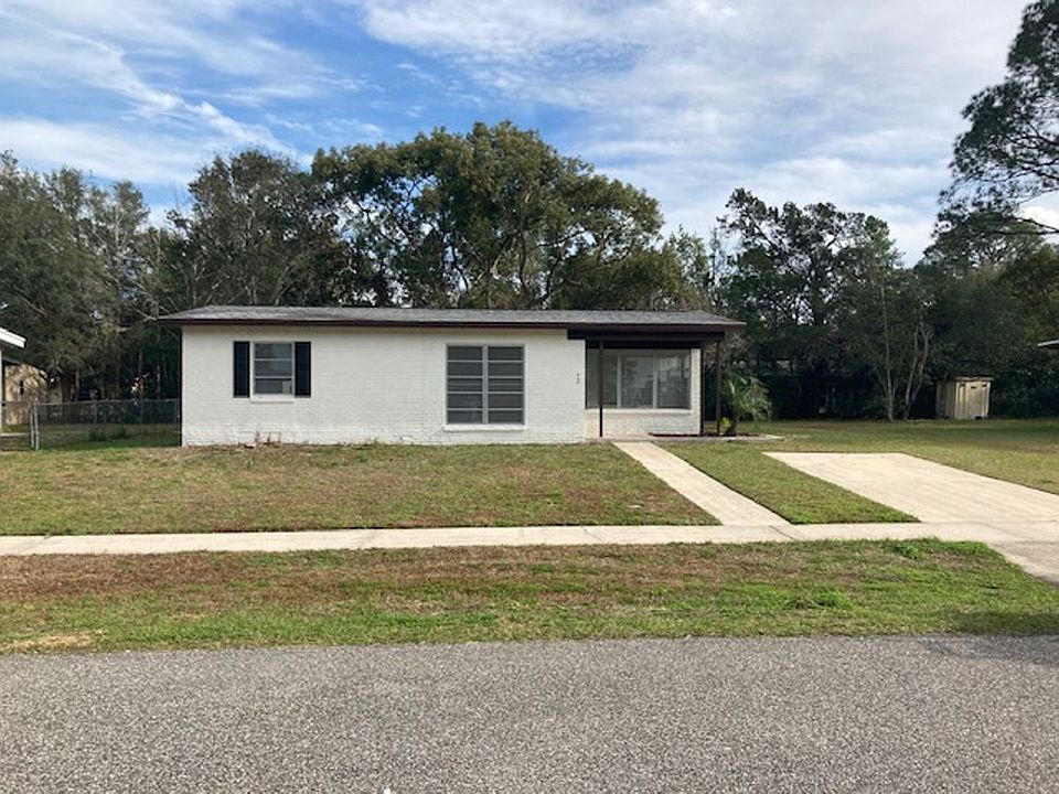 1st image of 949 N Village Dr