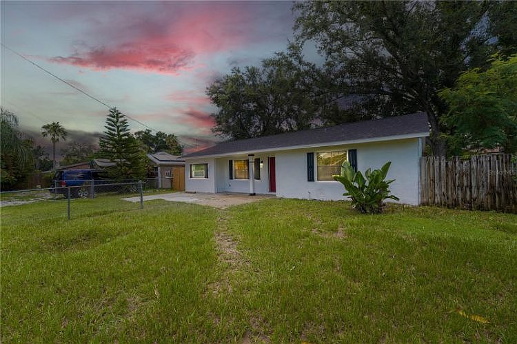 1st image of 1049 Edith Ave