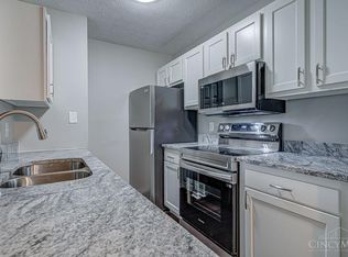 1544 W Galbraith Rd UNIT 304, Cincinnati, OH 45231