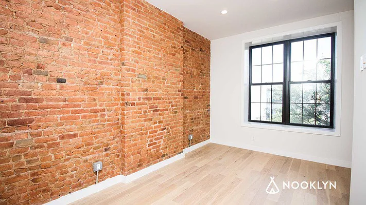 Rented by Nooklyn NYC LLC | media 32