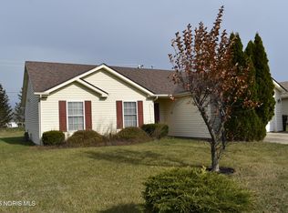 518 Fugate Dr, Defiance, OH 43512