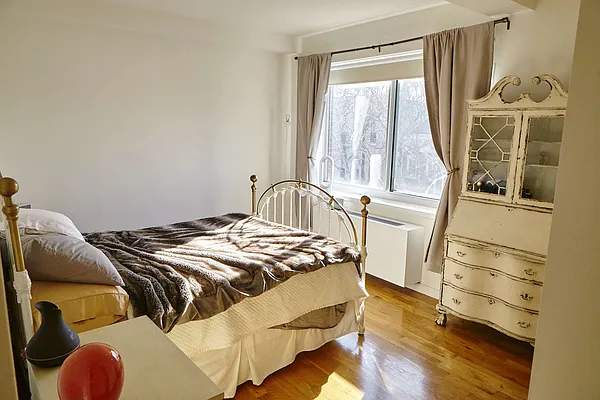 Rented by FAR Property Management | media 45