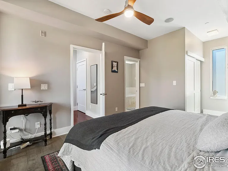 2770 W 22nd Ave — Photo 15